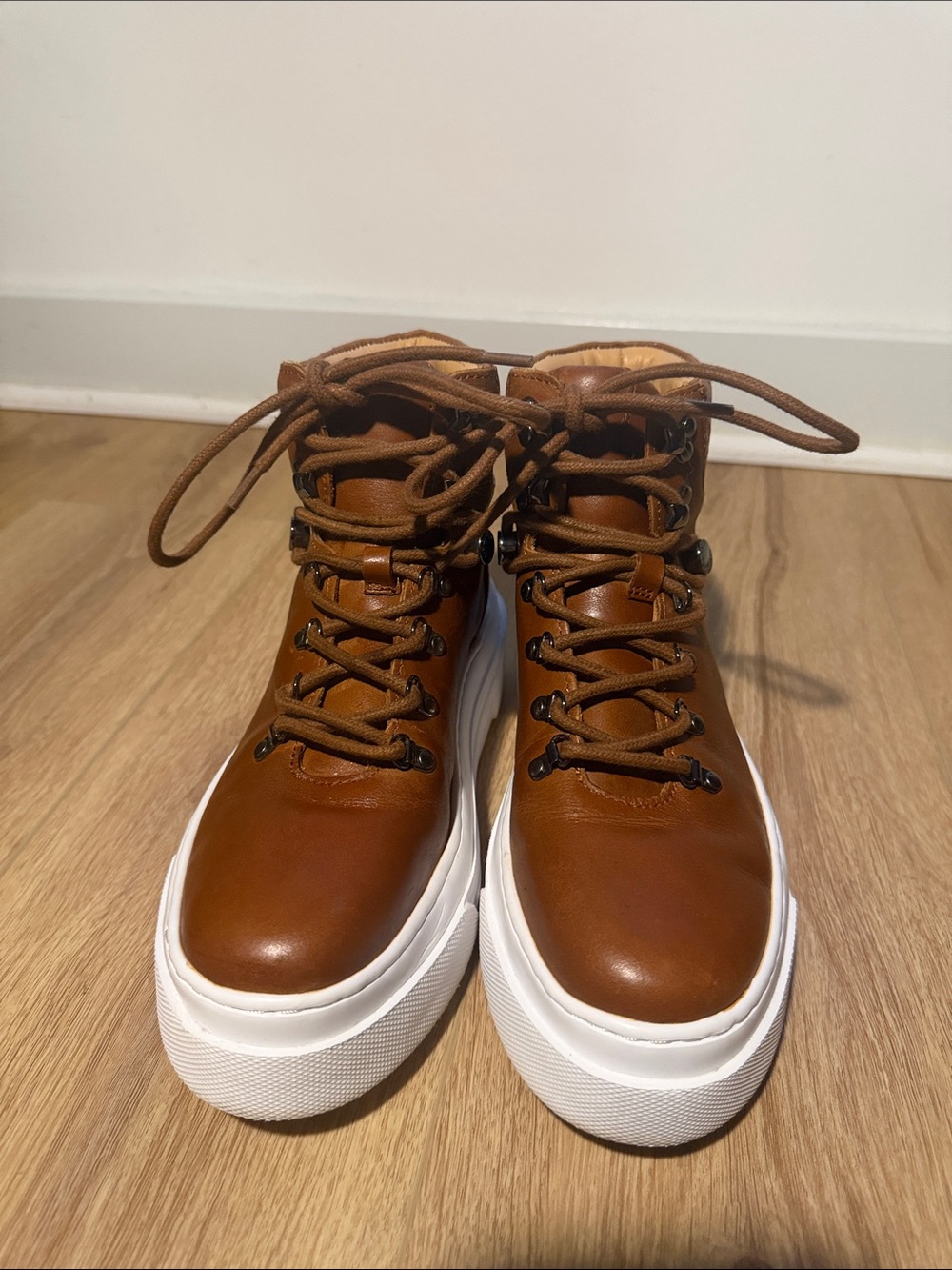 J/Slides NYC Women’s Adele Platform w/lace up & Tan Leather Hiking-Style Sz 7